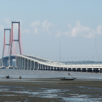 Jembatan Suramadu