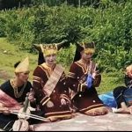 Batombe: Seni Berbalas Pantun yang Memikat dari Minangkabau!