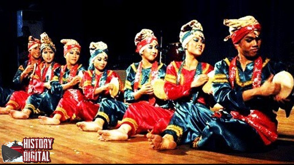 Tari Indang: Gendang Kecil, Gerakan Besar, Makna Mendalam!