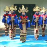 Kostum Meriah, Gerak Lincah: Keunikan Tari Sigeh Penguten!