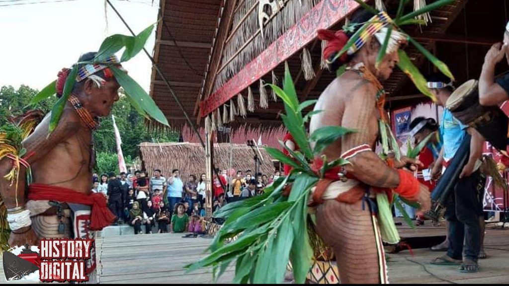 Turuk Langgai: Tarian Mistis Suku Mentawai yang Menghipnotis!