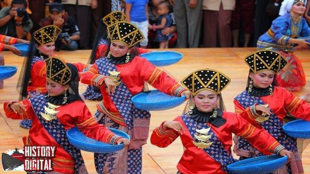 Mengenal Makna Filosofis di Balik Gerakan Tari Gareng Lameng!