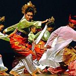 Sihir Hutan: Pesona Tari Melemang yang Tak Terlupakan!