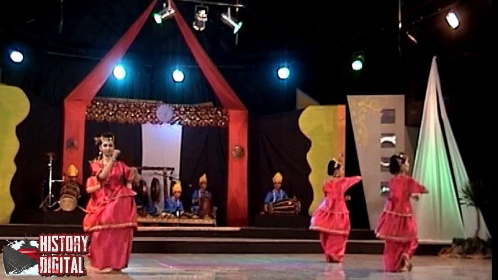 Keindahan Gerak yang Menghipnotis: Pesona Tari Bosara!