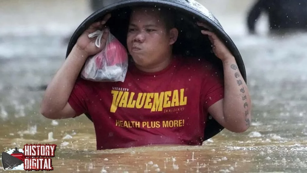 Fengshen Terjun Filipina, 27.000 Warga Mengungsi