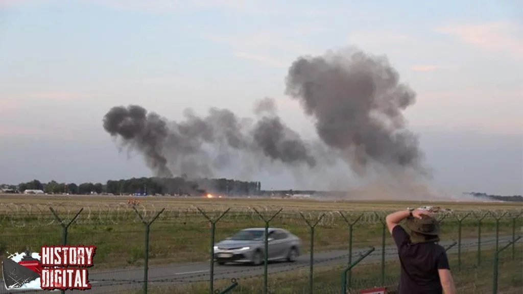 Tragedi di California: Jet Tempur F-16 Hancur Berkeping